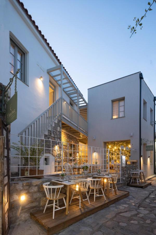 L Anima Boutique Suites Skiathos Town Exterior photo